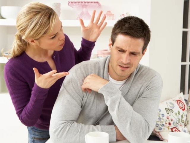 Navigating a Relationship with a  Bunny Boiler: Steps to Take When Red Flags Appear